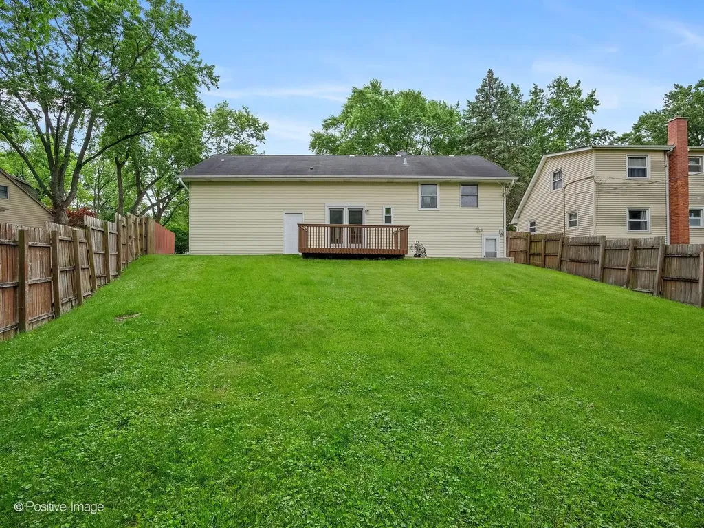 1603 Beecher Avenue Wheaton IL 60187
