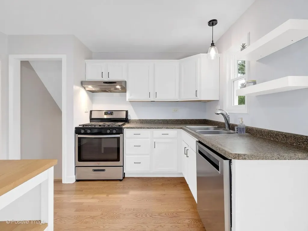 1603 Beecher Avenue Wheaton IL 60187