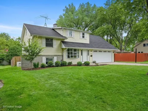1603 Beecher Avenue Wheaton IL 60187