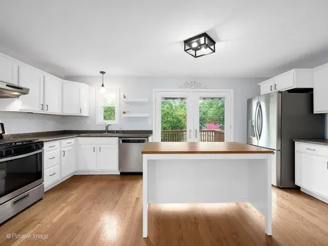 1603 Beecher Avenue Wheaton IL 60187