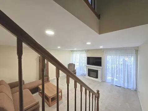 727 Shady Oaks Court Elgin IL 60120