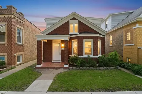 2715 Harvey Avenue Berwyn IL 60402