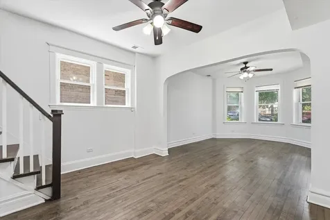 2715 Harvey Avenue Berwyn IL 60402