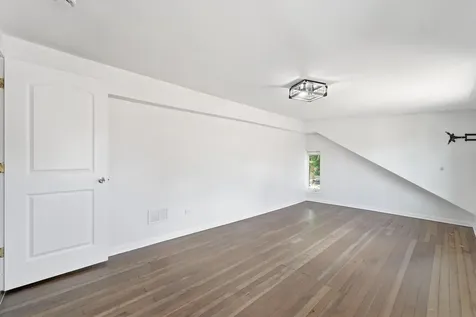 2715 Harvey Avenue Berwyn IL 60402