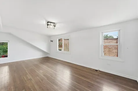2715 Harvey Avenue Berwyn IL 60402