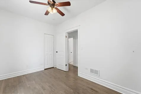 2715 Harvey Avenue Berwyn IL 60402