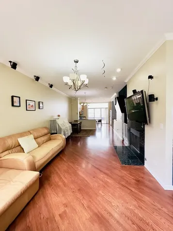 1346 South Indiana Parkway Chicago IL 60605