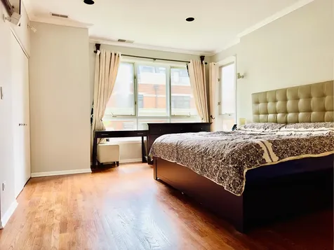 1346 South Indiana Parkway Chicago IL 60605