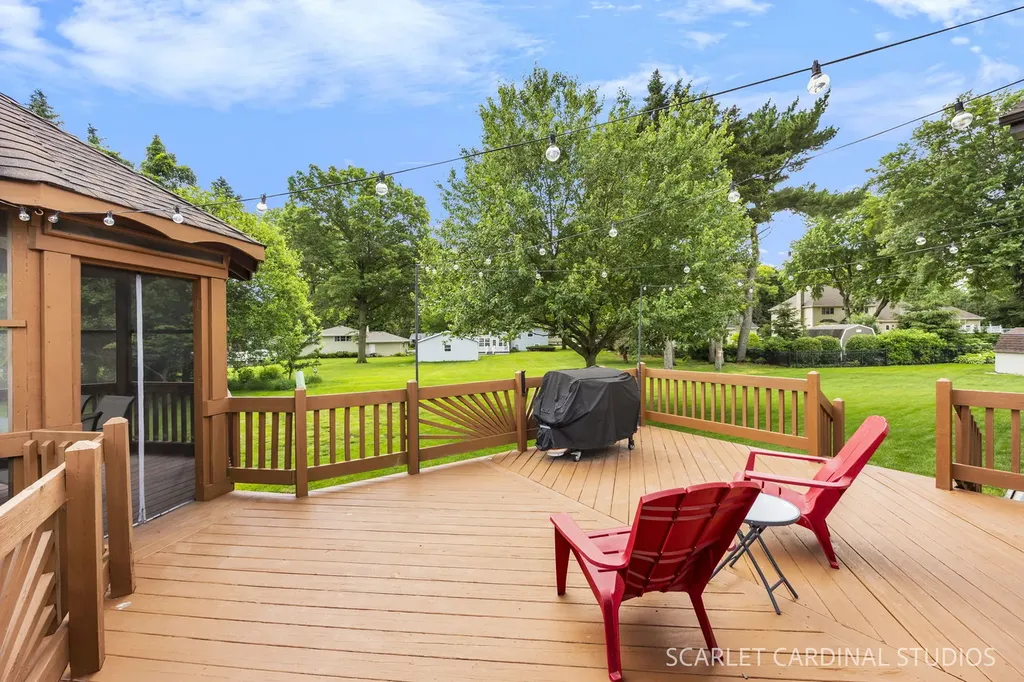 28W711 Wagner Court Warrenville IL 60555