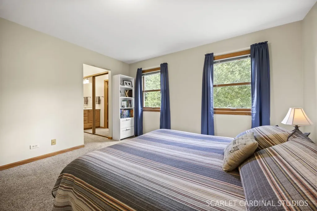 28W711 Wagner Court Warrenville IL 60555