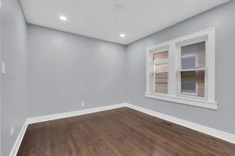 2539 West Morse Avenue Chicago IL 60645