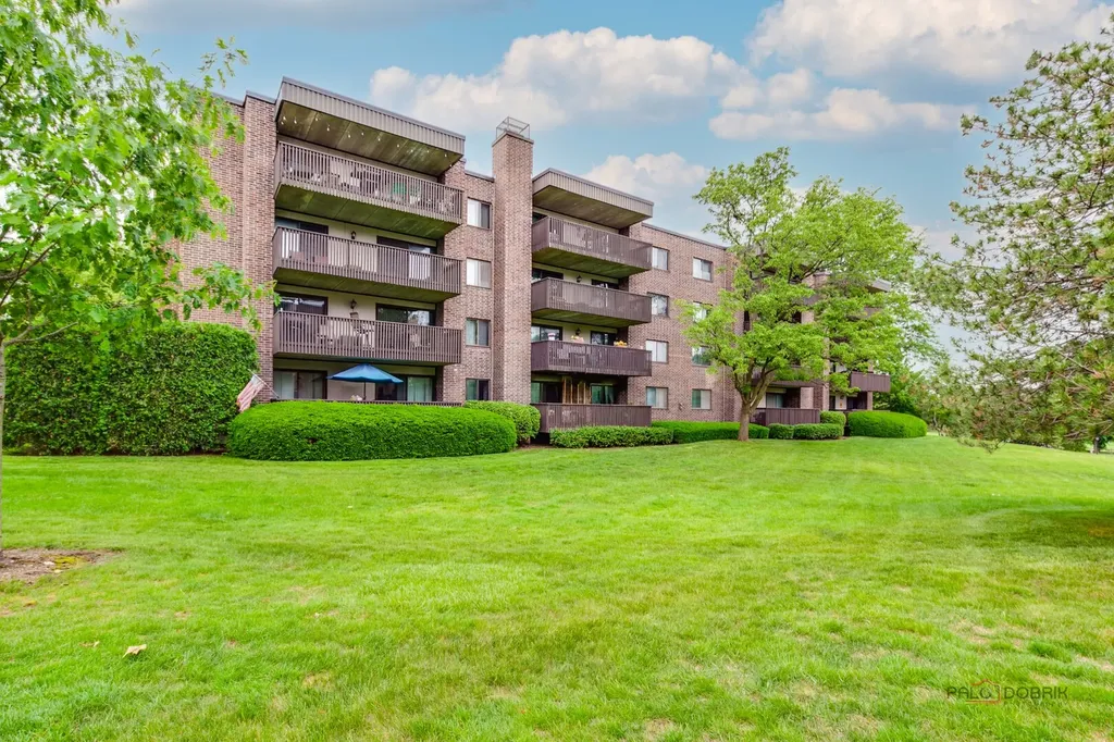 917 Vose Drive Gurnee IL 60031