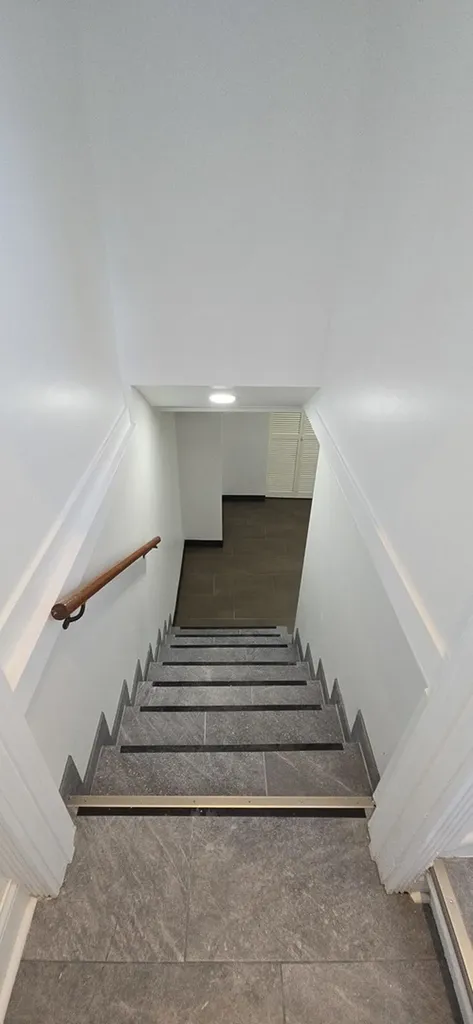 7805 South Reilly Terrace Chicago IL 60652