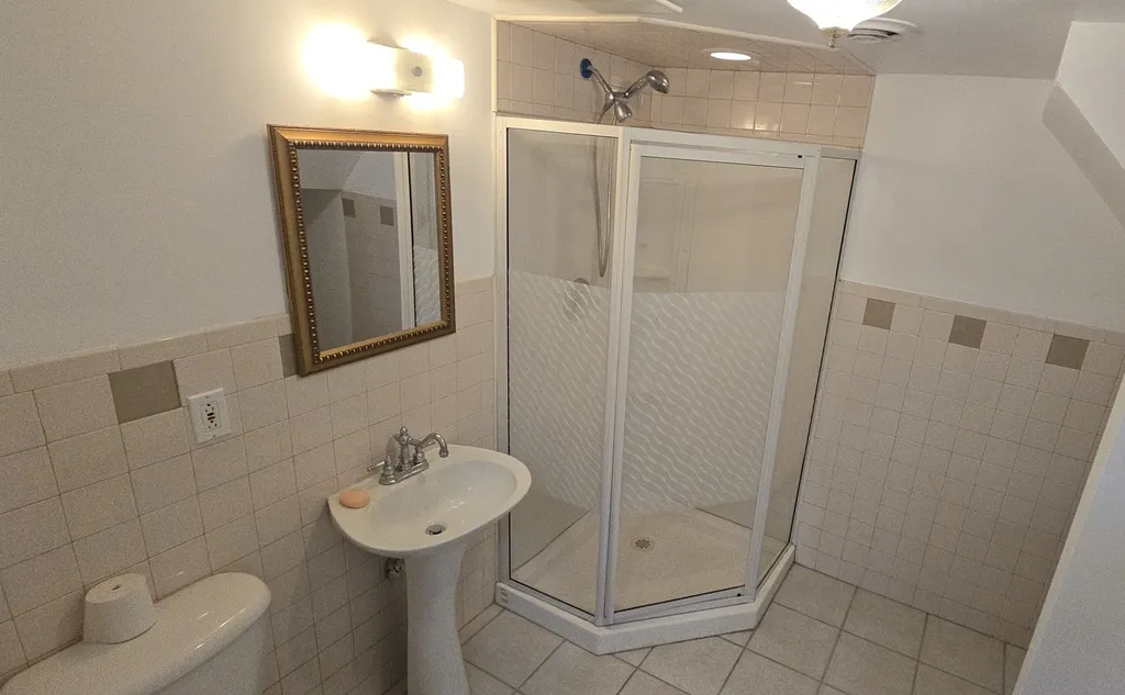 7805 South Reilly Terrace Chicago IL 60652