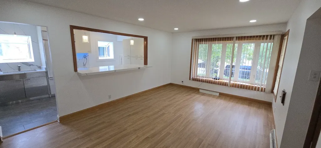 7805 South Reilly Terrace Chicago IL 60652