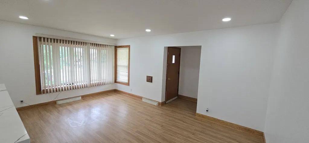 7805 South Reilly Terrace Chicago IL 60652
