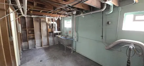 7805 South Reilly Terrace Chicago IL 60652