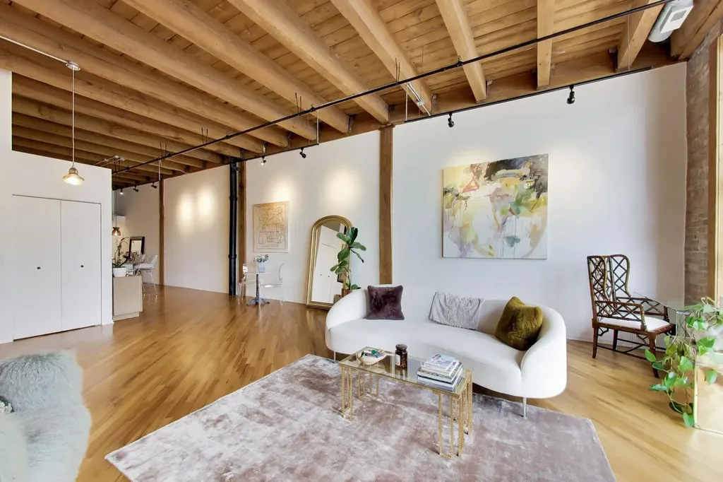 616 West Fulton Street Chicago IL 60661
