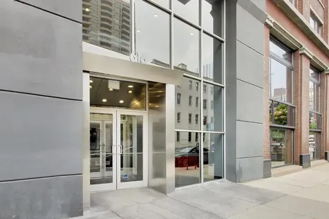 616 West Fulton Street Chicago IL 60661