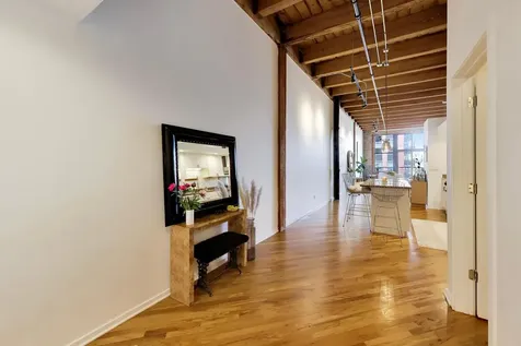 616 West Fulton Street Chicago IL 60661