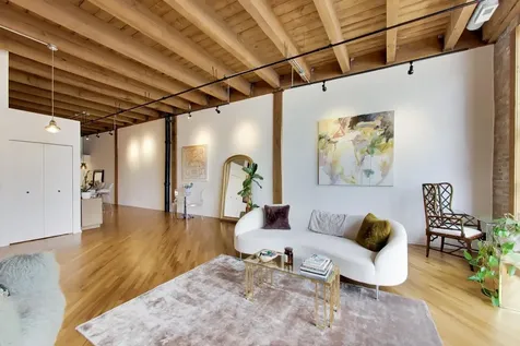 616 West Fulton Street Chicago IL 60661