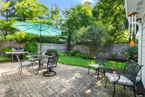 222 East Center Avenue Lake Bluff IL 60044