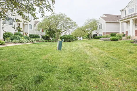2425 Daybreak Court Elgin IL 60123
