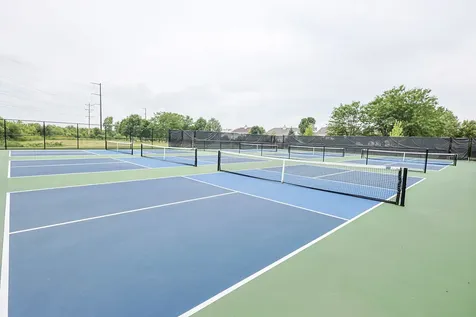 2425 Daybreak Court Elgin IL 60123