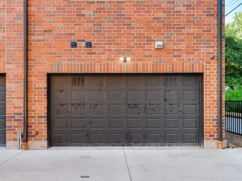 2347 West Morse Avenue Chicago IL 60645