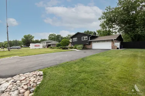 11606 North Brightway Drive Mokena IL 60448