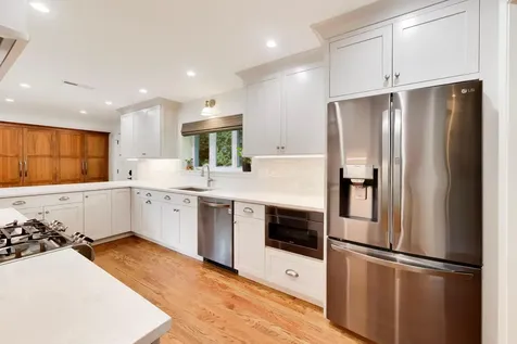 1311 East Woodford Place Arlington Heights IL 60004