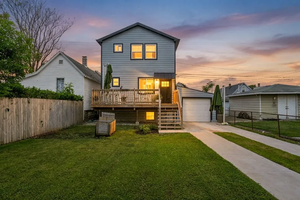 13342 South Avenue N Chicago IL 60633
