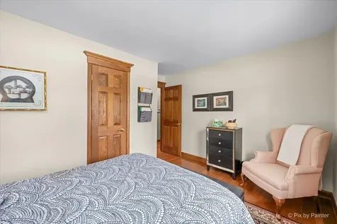 6N477 Salina Avenue St. Charles IL 60174