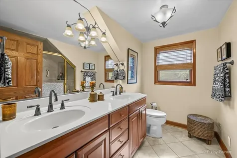 6N477 Salina Avenue St. Charles IL 60174