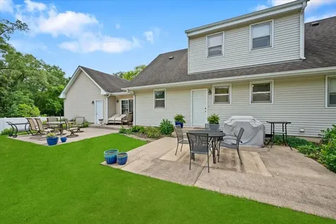 6N477 Salina Avenue St. Charles IL 60174
