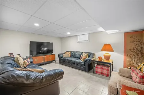 6N477 Salina Avenue St. Charles IL 60174
