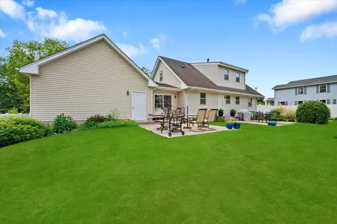 6N477 Salina Avenue St. Charles IL 60174
