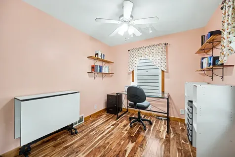 411 Carlisle Road Batavia IL 60510