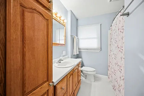 411 Carlisle Road Batavia IL 60510