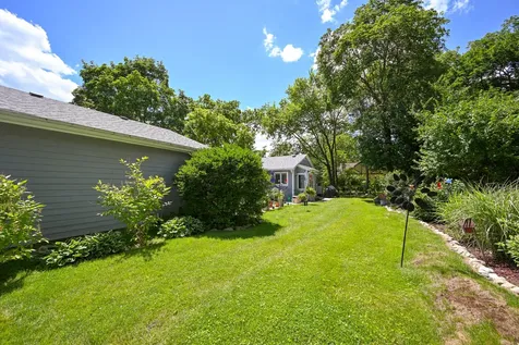 411 Carlisle Road Batavia IL 60510