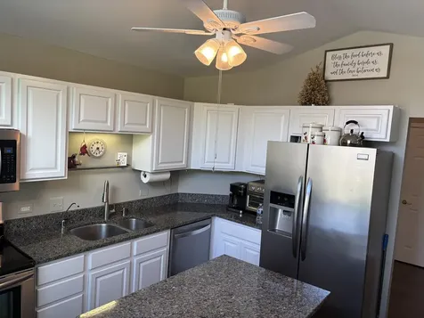 414 White Oak Lane Barrington IL 60010