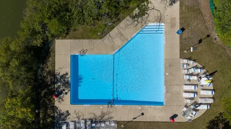 1833 Four Lakes Avenue Lisle IL 60532