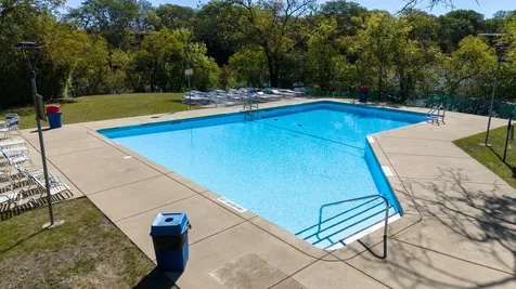 1833 Four Lakes Avenue Lisle IL 60532