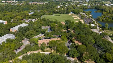 1833 Four Lakes Avenue Lisle IL 60532