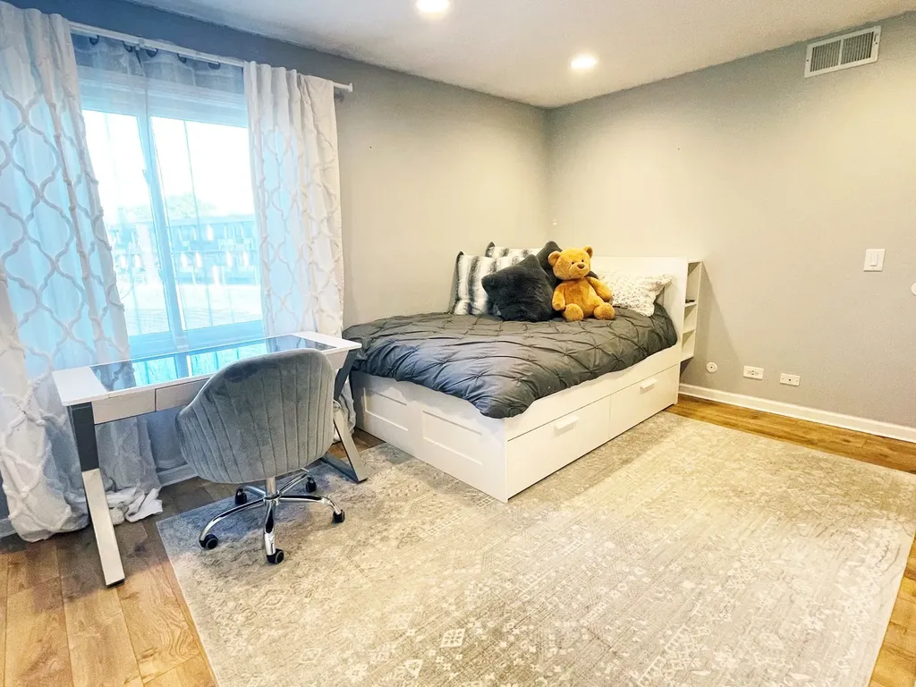 2508 Yarrow Lane Rolling Meadows IL 60008