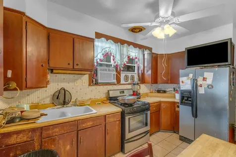 6706 16TH Street Berwyn IL 60402