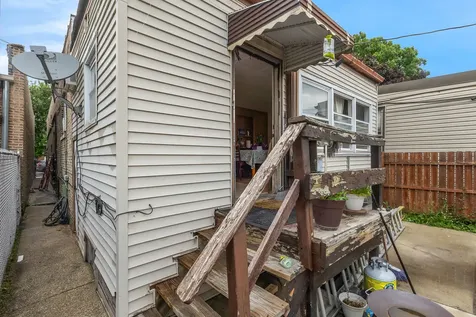 6706 16TH Street Berwyn IL 60402