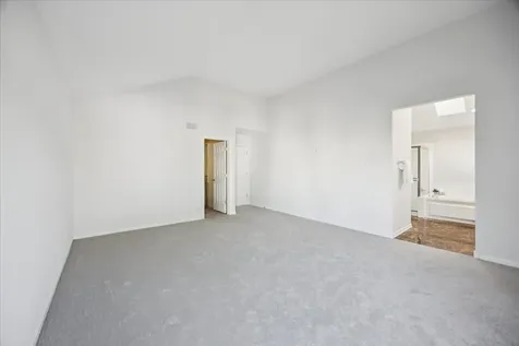 2409 Meadowbrook Lane Westchester IL 60154