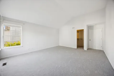 2409 Meadowbrook Lane Westchester IL 60154