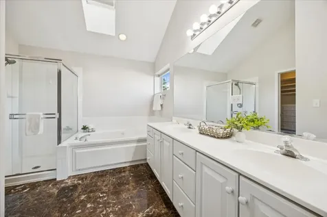 2409 Meadowbrook Lane Westchester IL 60154